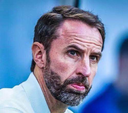 1721233488345046012.jpg 吐槽大会.jpg