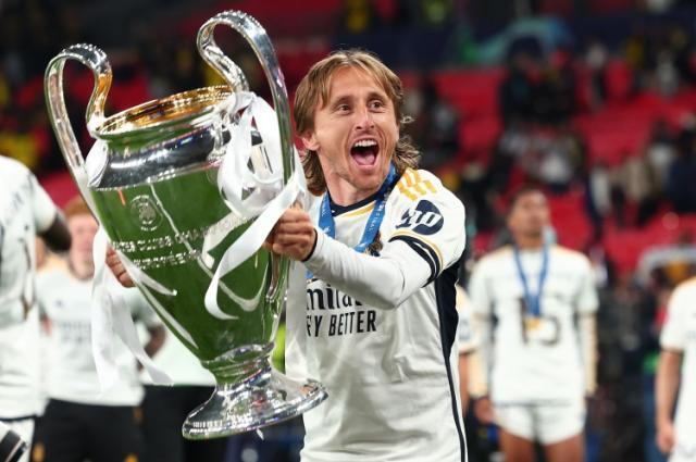 1721233520590073311.jpg 百大.jpg